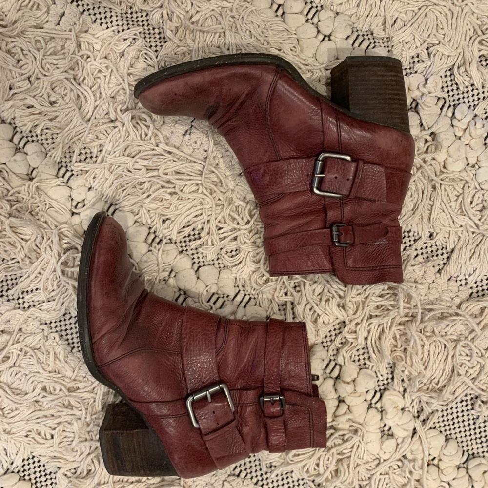 Red Naya Boots